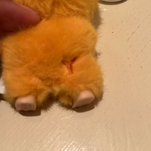 Authentic PopMart Labubu The Monsters Pin for Love Series "Y" Orange Plush Penda - Picture 5 of 13